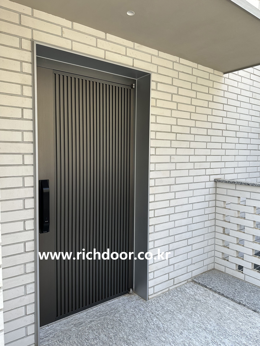 /user/r/richdoor/editor/2305/d1fe67b1501887a8fb947daf700580f2_1685078156_9078.jpg 이미지크게보기