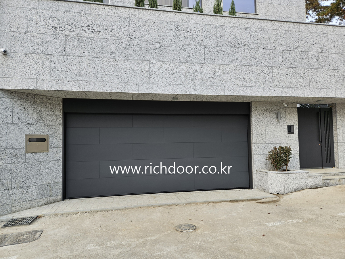 /user/r/richdoor/editor/2312/057976634c4730bf336375cc88901326_1702461883_6777.jpg 이미지크게보기