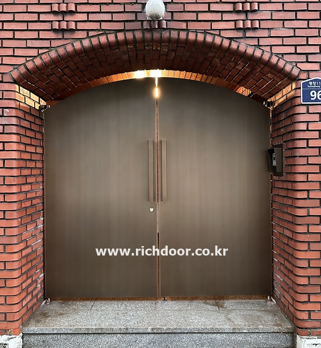 /user/r/richdoor/editor/2407/059870de4db06aaea1838e993d5e76bd_1722315533_9789.jpg 이미지크게보기