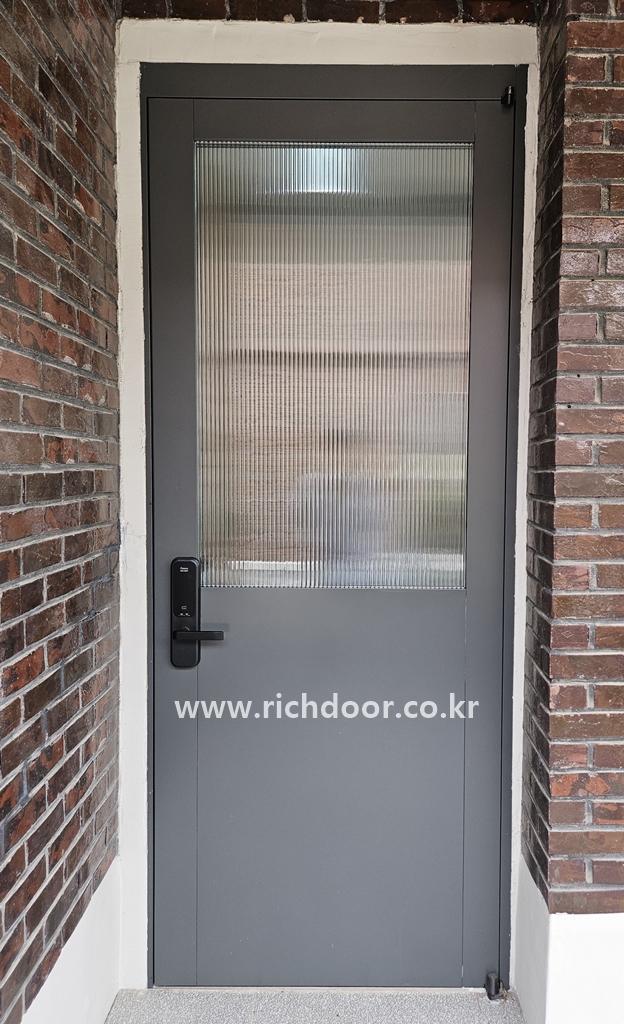 /user/r/richdoor/editor/2505/64e1a4c42e927385a75af1fb034c81ea_1746175078_0923.jpg 이미지크게보기