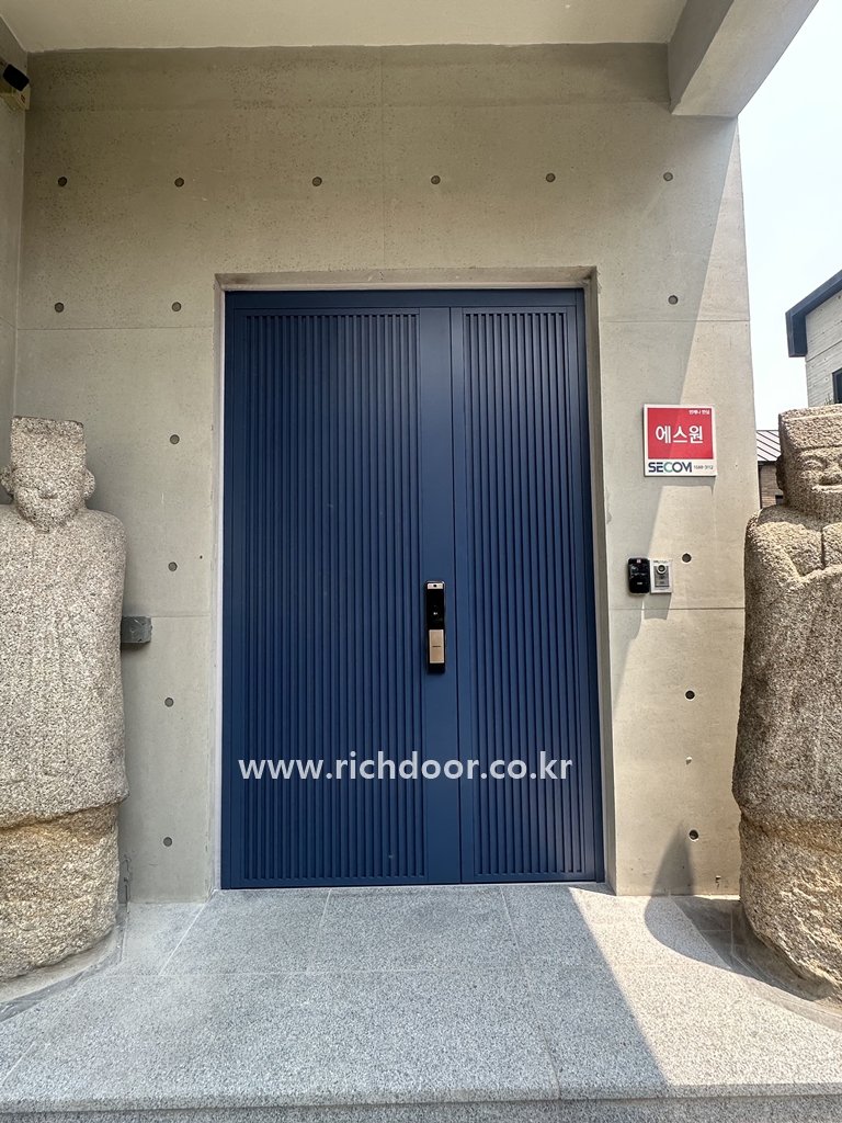 /user/r/richdoor/editor/2506/b94fd65d14fe4a5a3a88a590a06cf706_1749621772_4415.jpg 이미지크게보기