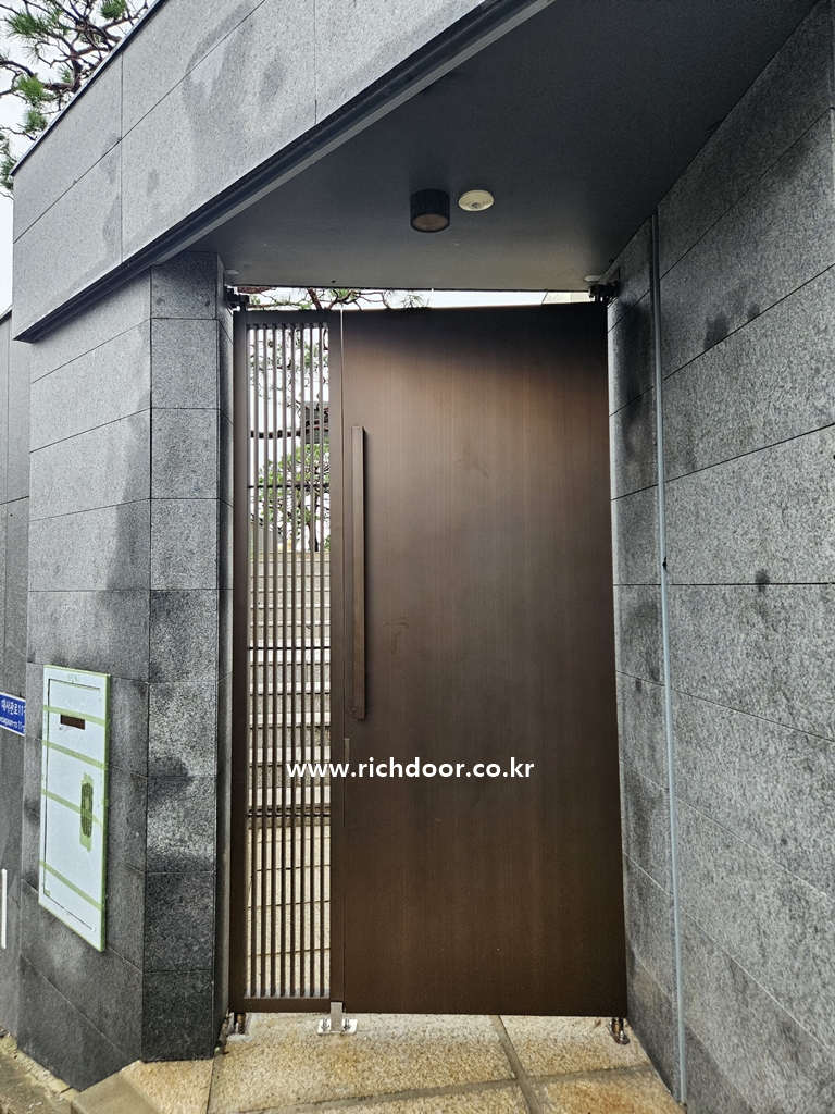 /user/r/richdoor/editor/2509/4ba6ae62574bc7cad484d23793fe3243_1756968530_4095.jpg 이미지크게보기