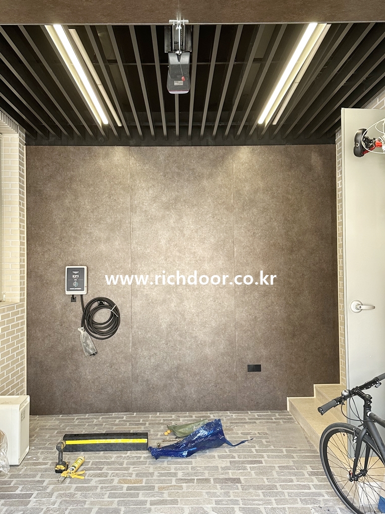 /user/r/richdoor/editor/2604/f007aba03971ba00aeec917717b73fdf_1776744844_852.jpg 이미지크게보기