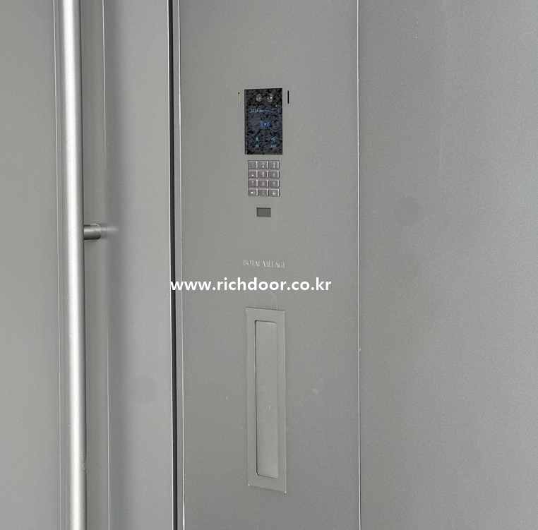 /user/r/richdoor/editor/2609/3df8609d0c1e20aaac73bc4c1f5487bf_1788506909_879.jpg 이미지크게보기