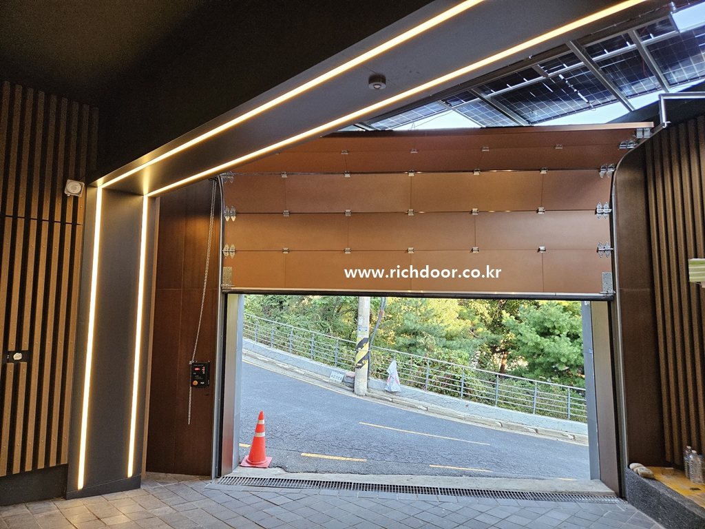 /user/r/richdoor/editor/2609/bfc55540eb52068eaf7977396a617678_1789985019_0438.jpg 이미지크게보기